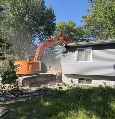 Demolition batiment Deux-Montagnes
