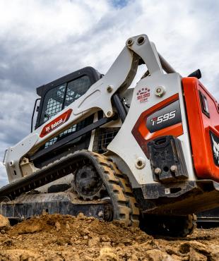 Equipment rental Montreal Mirabel